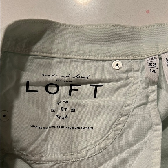 Jeans - Picture 3 of 4